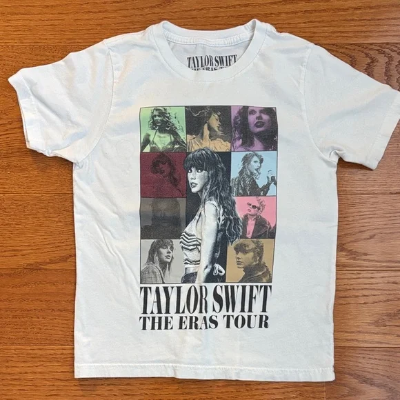 Taylor Swift The Eras Tour Kids T-Shirt - Picture 1 of 3